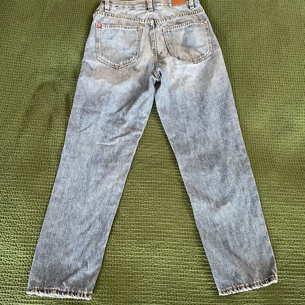 BDG Jeans - Slim Straight- size 25